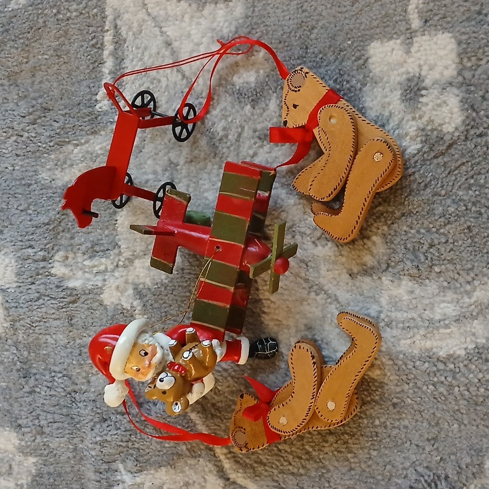 Festive Santa and Wooden Ornaments Set